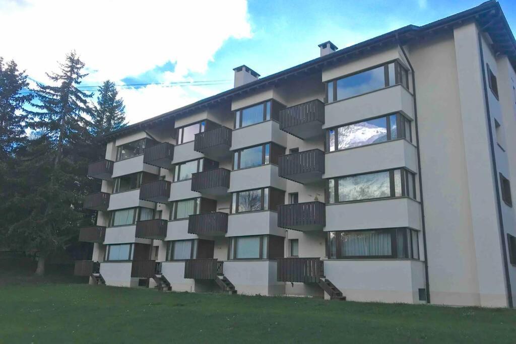 Bilocale Nuovo St. Moritz Chesa Arlas Extérieur photo